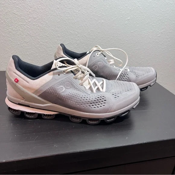 ON Running Cloudsurfer Men's US 7 Gray White Running Shoes Sneakers CloudTec - Picture 6 of 13